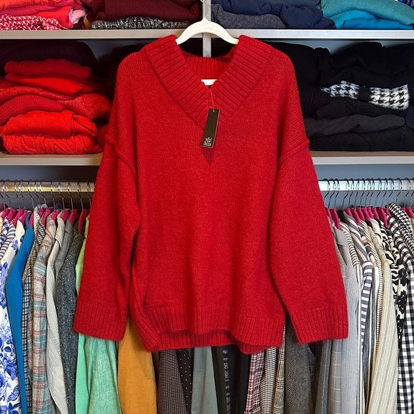 Wild Fable red oversized tunic length long sleeve v neck sweater size M NWT - Picture 1 of 3